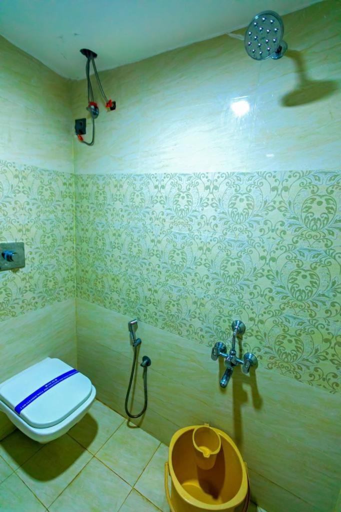 Dreamland Retreat With Swimming Pool Appartement Kottakuppam Buitenkant foto