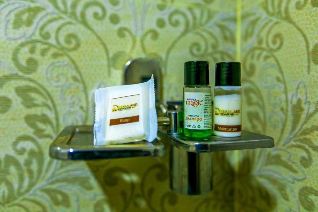 Dreamland Retreat With Swimming Pool Appartement Kottakuppam Buitenkant foto